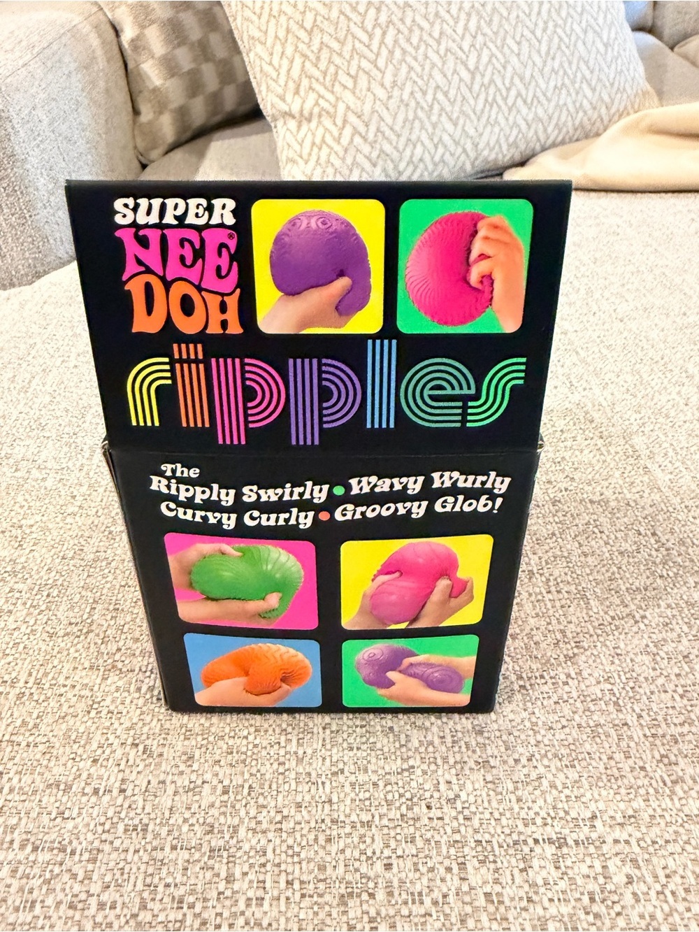 Rare Super NeeDoh Ripples XL Giant Sensory Squishy Fidget Ball Purple NIB - Picture 4 of 12